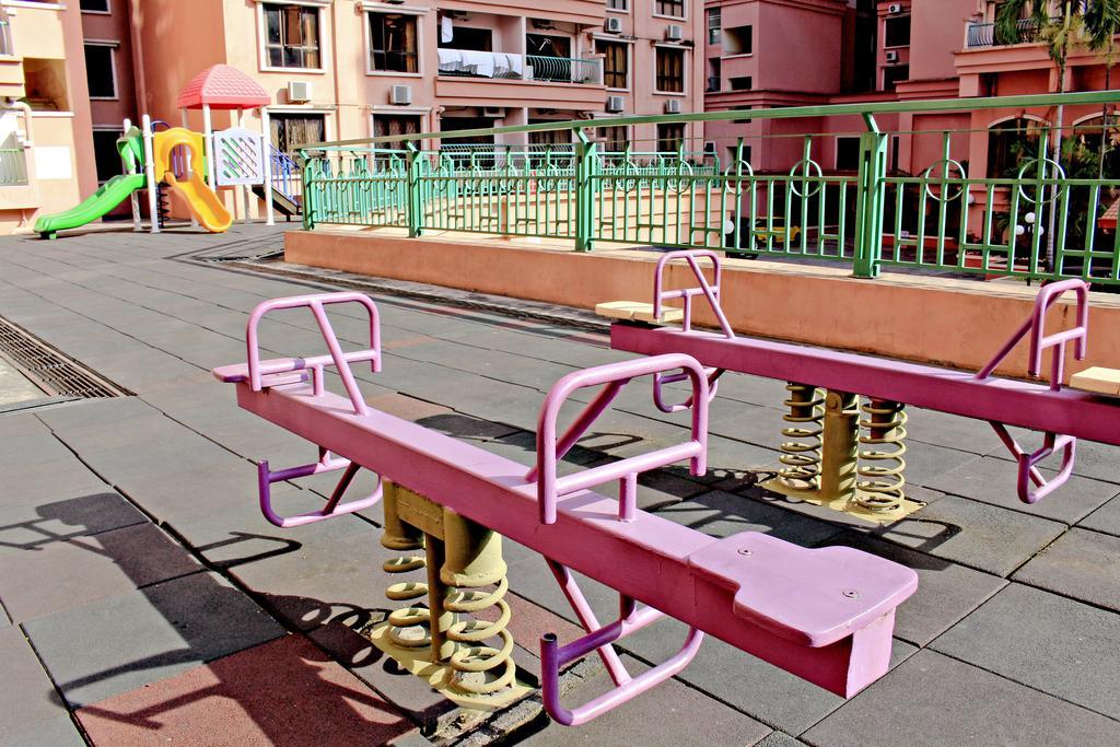 Marina Court Kota Kinabalu- Bigger Group Stay Together- 6 Bedroom Apartments Eksteriør billede