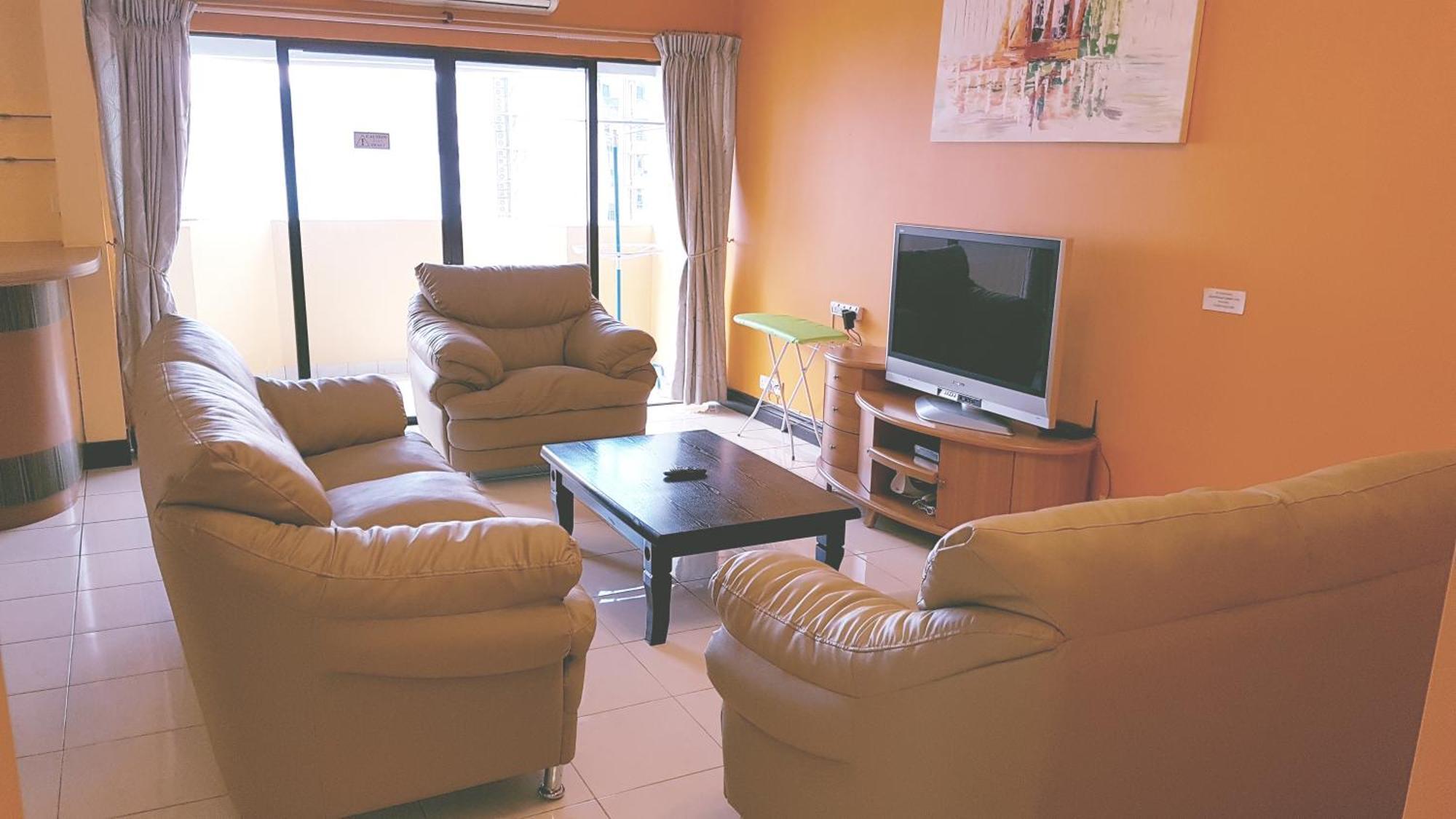 Marina Court Kota Kinabalu- Bigger Group Stay Together- 6 Bedroom Apartments Eksteriør billede