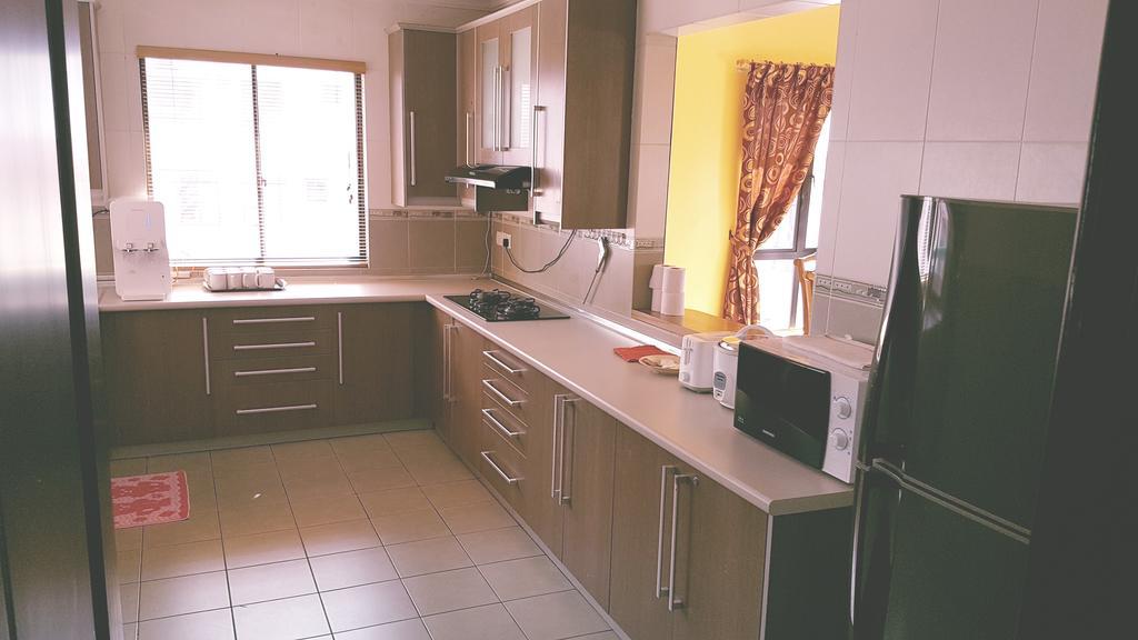 Marina Court Kota Kinabalu- Bigger Group Stay Together- 6 Bedroom Apartments Eksteriør billede