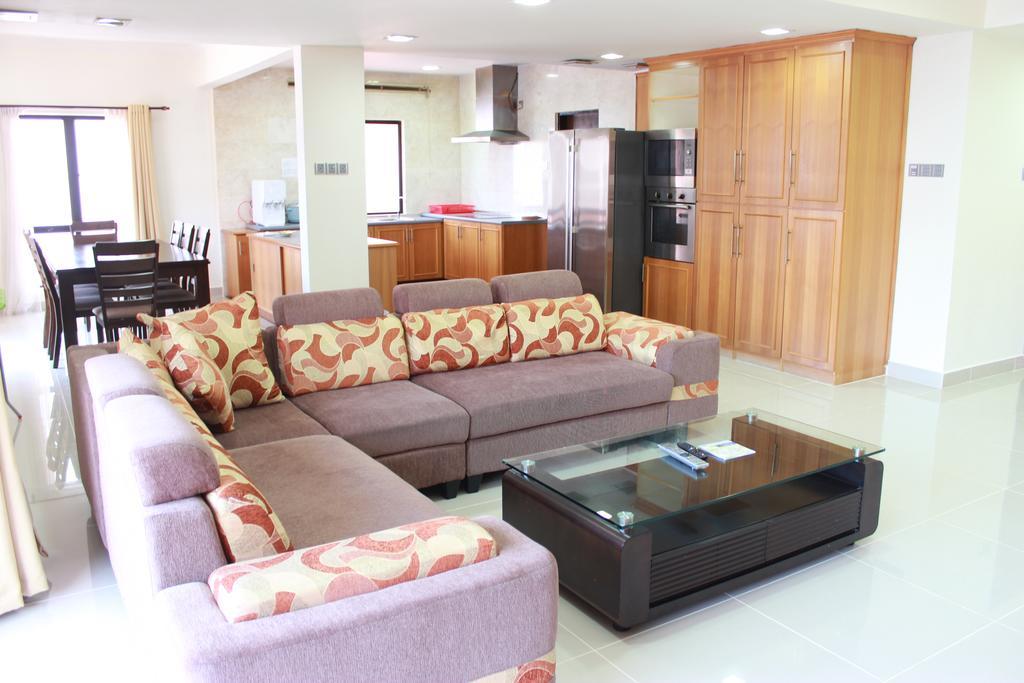 Marina Court Kota Kinabalu- Bigger Group Stay Together- 6 Bedroom Apartments Eksteriør billede